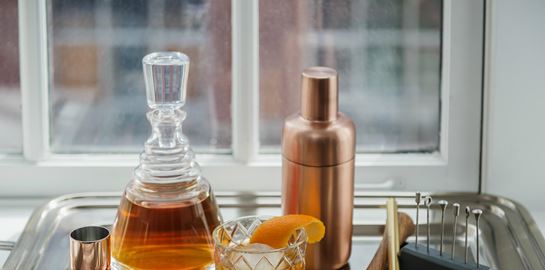 6 ουίσκι που θα αναβαθμίσουν το μπαρ του σπιτιού σου
