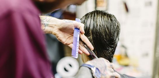 Τι κούρεμα να επιλέξεις ανάλογα τον τύπο μαλλιών σου