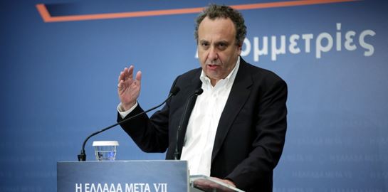 Ο Χρήστος Χωμενίδης έχει κάτι να πει για τα κινητά στα σχολεία