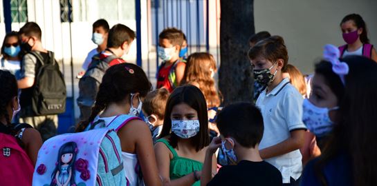 Πρώτο κουδούνι με μέτρα προστασίας από τον κορονοϊό