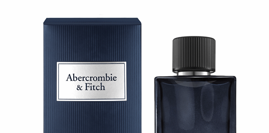 Tο άρωμα του καλοκαιριού είναι το First Instict Blue της Abercrombie &amp; Fitch