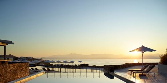 Στην Πάρο με κάθε αίσθηση