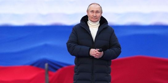 Το Loro Piana των €13.000 του Vladimir Putin