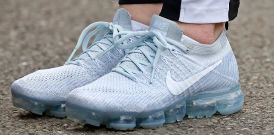 13 πλεκτά sneakers και trainers για την Άνοιξη