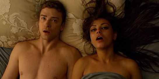 Όταν το σεξ προκαλεί όχι έναν αλλά τρεις πονοκεφαλούς