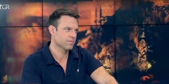 Ο Στέφανος Κασσελάκης δηλώνει αριστερός και πρόθυμος να πάει στρατό