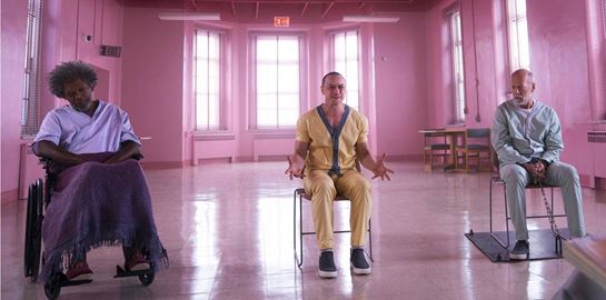 Νέο καταιγιστικό trailer για το Glass του M. Night Shyamalan