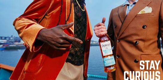 Το Dewar's έχει τη γεύση που θες να δώσεις στο χειμώνα