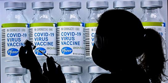 Η μεγάλη γκάφα της Ευρώπης με το εμβόλιο της Pfizer