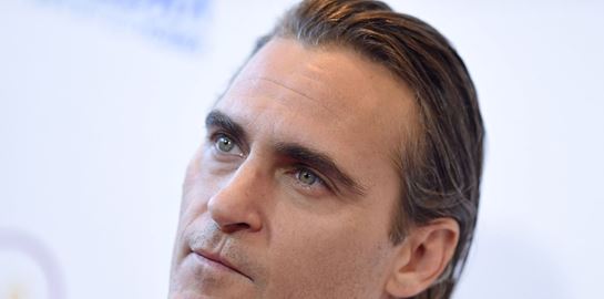 Αυτή είναι η πρώτη φωτογραφία του Joaquin Phoenix ως Joker