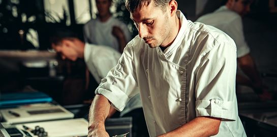 Τα πιο υπερτιμημένα πιάτα που θα φας σε ένα εστιατόριο