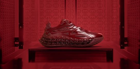 Το κατακόκκινο Cub3d sneaker της Gucci είναι το πιο εντυπωσιακό sneaker που είδαμε τελευταία