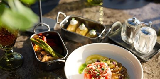 Valentine&#39;s Day στα Divani Collection Hotels | Μία divine εμπειρία αποκλειστικά για δύο