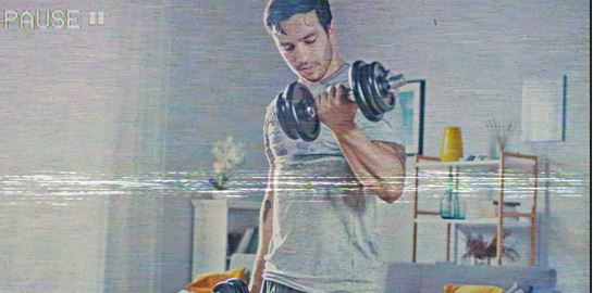 Πρόγραμμα 4 ασκήσεων για χέρια, στήθος και κοιλιακούς