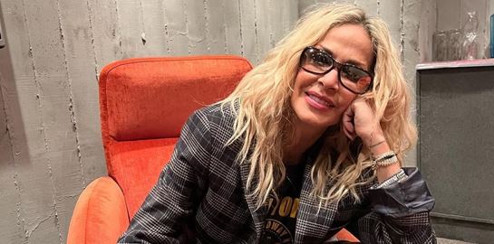 Πασίγνωστη ηθοποιός του Χόλιγουντ λατρεύει την Άννα Βίσση