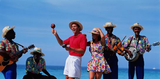 10 φετινά τραγούδια ιδανικά για την παραλία