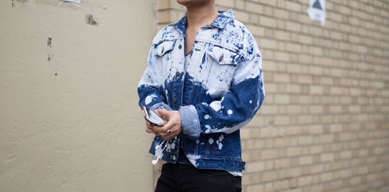 Tie-dye, η επιστροφή του πιο hippie print