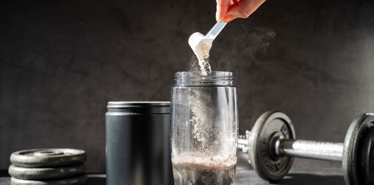 Αξίζει να πάρεις κρεατίνη τελικά; Τα ενδιαφέροντα αποτελέσματα μεγάλης έρευνας
