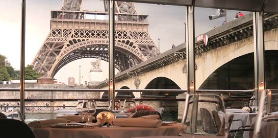 Το νέο εστιατόριο του Alain Ducasse επιπλέει στον Σηκουάνα