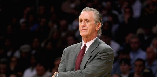 Όλοι βγάζουν το καπέλο στον Pat Riley