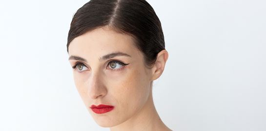 Τα πολλά πρόσωπα της Έφης Γούση