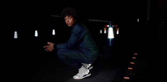 H νυχτερινή επιστροφή του NITE JOGGER των adidas Originals