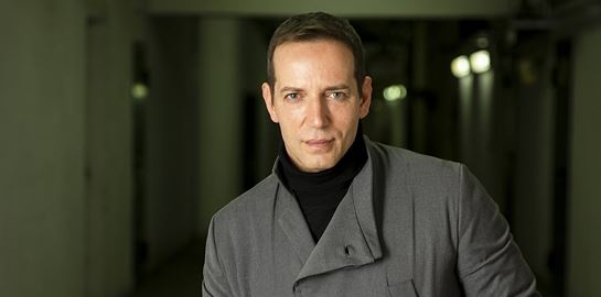 Ο Στέφανος Ζαούσης και η μόδα ως μέσο προσωπικού στυλ