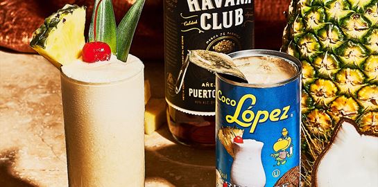 Η ιστορία και η συνταγή της εξωτικής Pina Colada