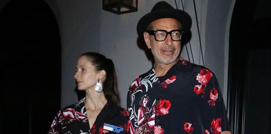 Μόνο ο Jeff Goldblum μπορεί να υποστηρίξει το matching look