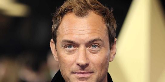 20 χρόνια μετά, το στυλ του Jude Law έχει κάτι από τον Mr. Ripley