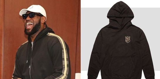 Στο σπίτι με το sporty look του LeBron James