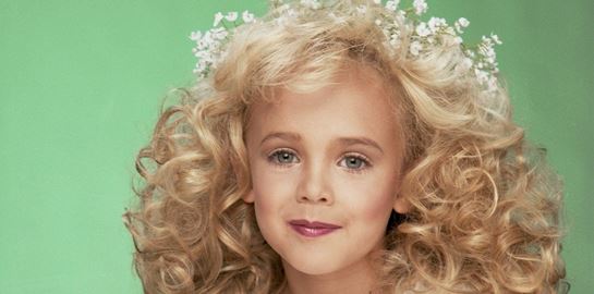 Η τραγική ιστορία της JonBenét Ramsey που συγκλόνισε τον κόσμο έρχεται στη μικρή οθόνη