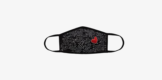 Μάσκες προστασίας με επώνυμη υπογραφή