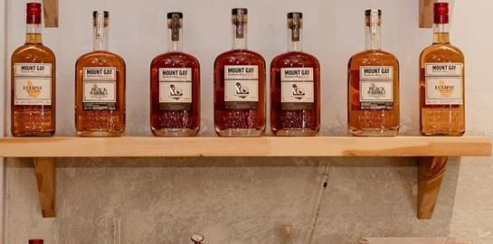 Γιορτάζοντας τα 320 χρόνια του Mount Gay Rum