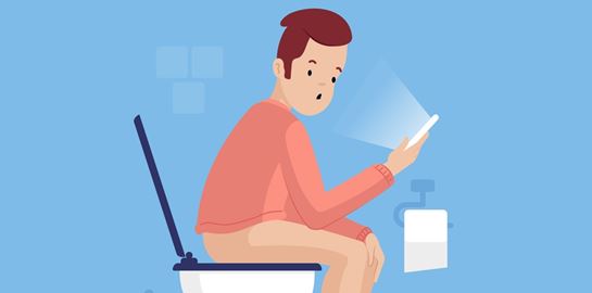 Τι κινδυνεύεις να πάθεις αν κάθεσαι στην τουαλέτα πάνω από 15 λεπτά