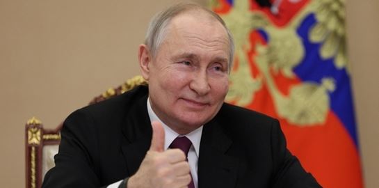 Σε άλλα νέα, ο Putin θα παίρνει την περιουσία όσων επικρίνουν τον πόλεμο στην Ουκρανία