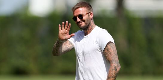 Η προπόνηση και η διατροφή που διατηρεί (κάτι παραπάνω από) ακμαίο τον David Beckham