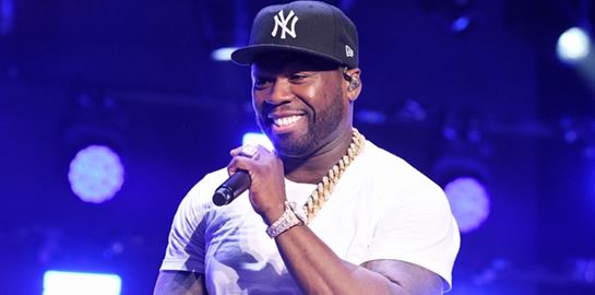 Ο 50 Cent &#39;παίζει μπάλα&#39; στην Ουαλία