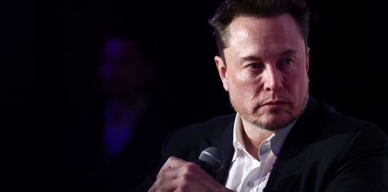 Κι αν ο Elon Musk χάσει τον τίτλο του πλουσιότερου ανθρώπου στον κόσμο;