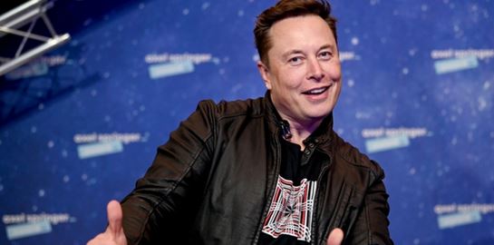 Ο Elon Musk τσακώνεται τώρα και με τον πρωθυπουργό της Ιρλανδίας