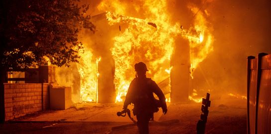 Φωτογραφίες από τις φωτιές στην Καλιφόρνια