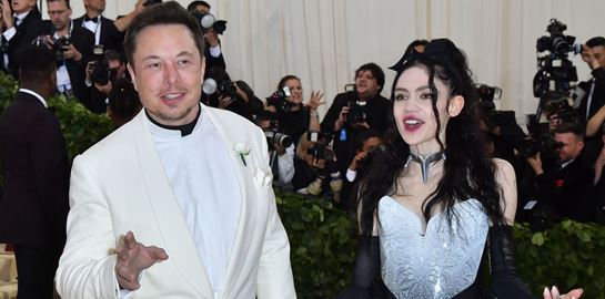 Ο Elon Musk έγινε πιο πλούσιος κατά 87,8 δισ. δολάρια μέσα στο 2020