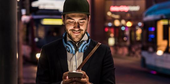 To app που μετατρέπει τα φωνητικά μηνύματα του WhatsApp σε γραπτά