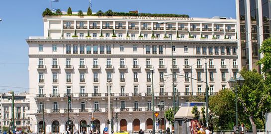 Σχεδόν 50% η πτώση στην πληρότητα των ξενοδοχείων της Αθήνας λόγω Covid-19