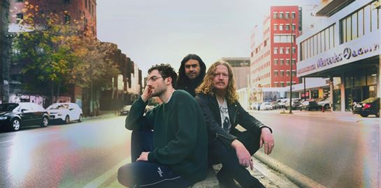 Στο νέο βίντεο κλιπ των Darkside, βασιλεύει το vintage σκοτάδι