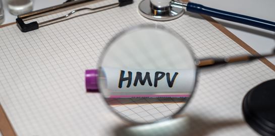 Τι είναι ο μεταπνευμονοϊός (HMPV)-ήρθε στη Θεσσαλονίκη από την Κίνα