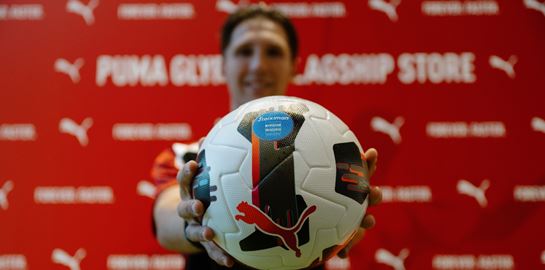 Ο Παναγιώτης Ρέτσος μόλις παρουσίασε την επίσημη μπάλα του φετινού πρωταθλήματος