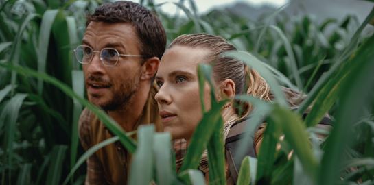 Στο Jurassic World Rebirth, η Scarlett Johansson κάνει τη διαφορά