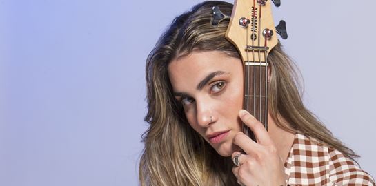 Η Αντωνία Καούρη δεν ανήκει πουθενά