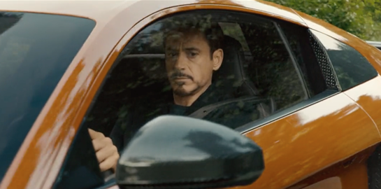 Το γκαράζ του Robert Downey Jr. θυμίζει εκείνο του Tony Stark